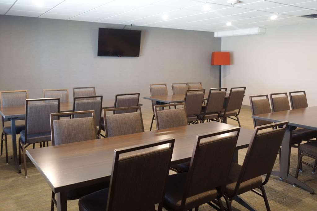 Country Inn & Suites by Radisson La Crosse WI - photo 16