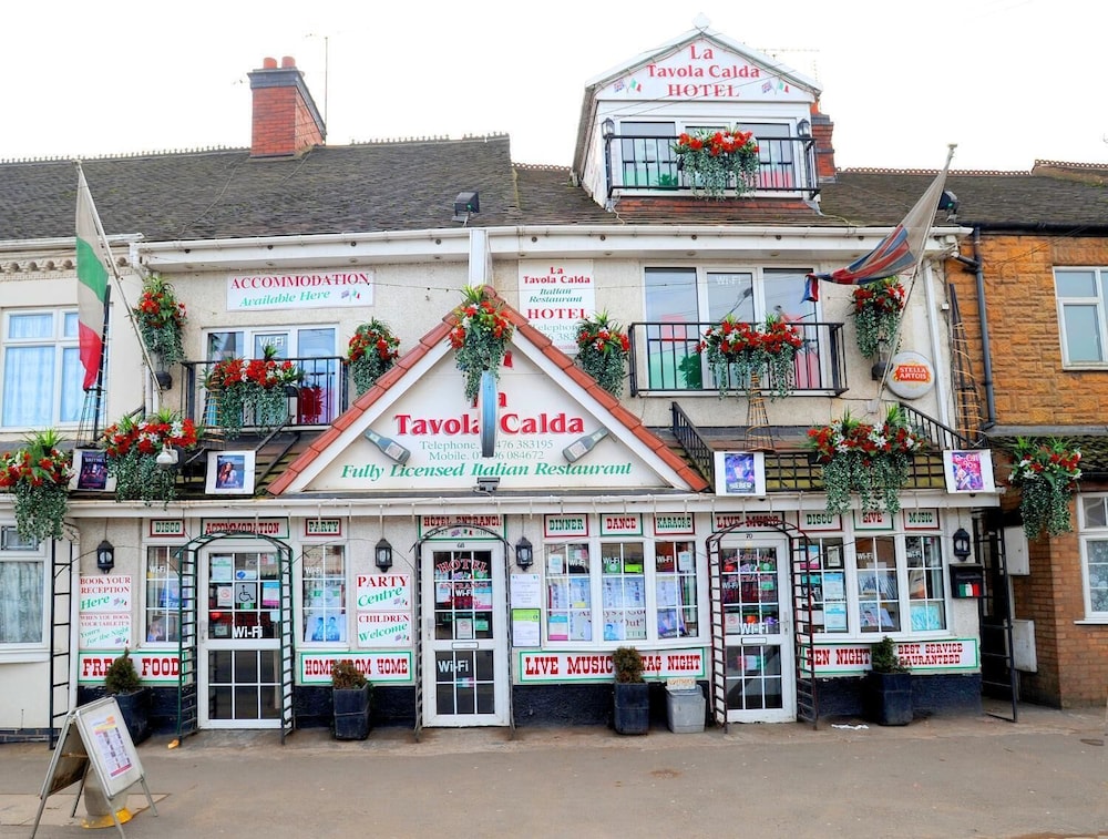 La Tavola Calda Hotel — Nuneaton