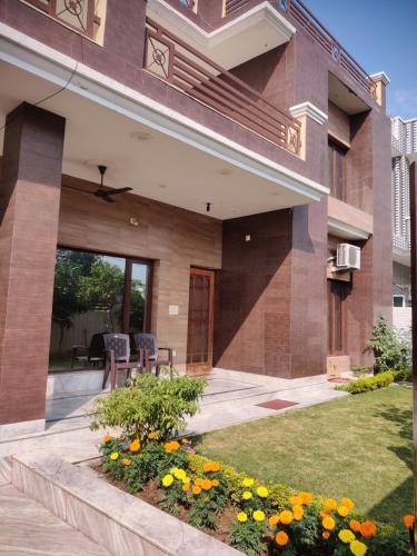 Stayvilla Private Bungalow in Jammu — 4-Star Luxury Hotel in Jammu, India