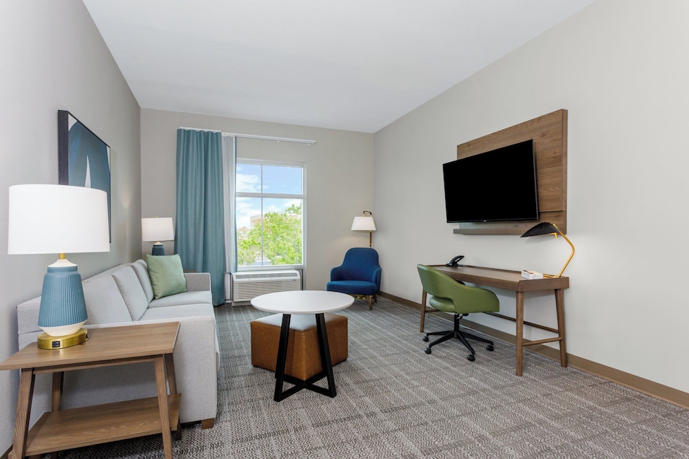 Staybridge Suites Winter Haven Auburndale by IHG - photo 7