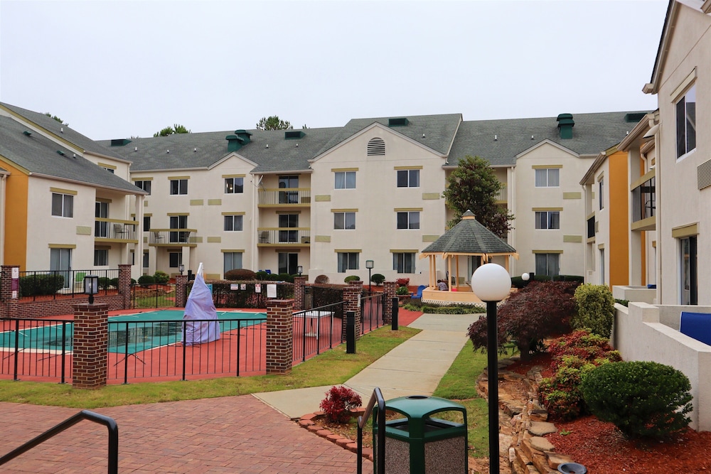 Baymont by Wyndham Norcross Atlanta - photo 28