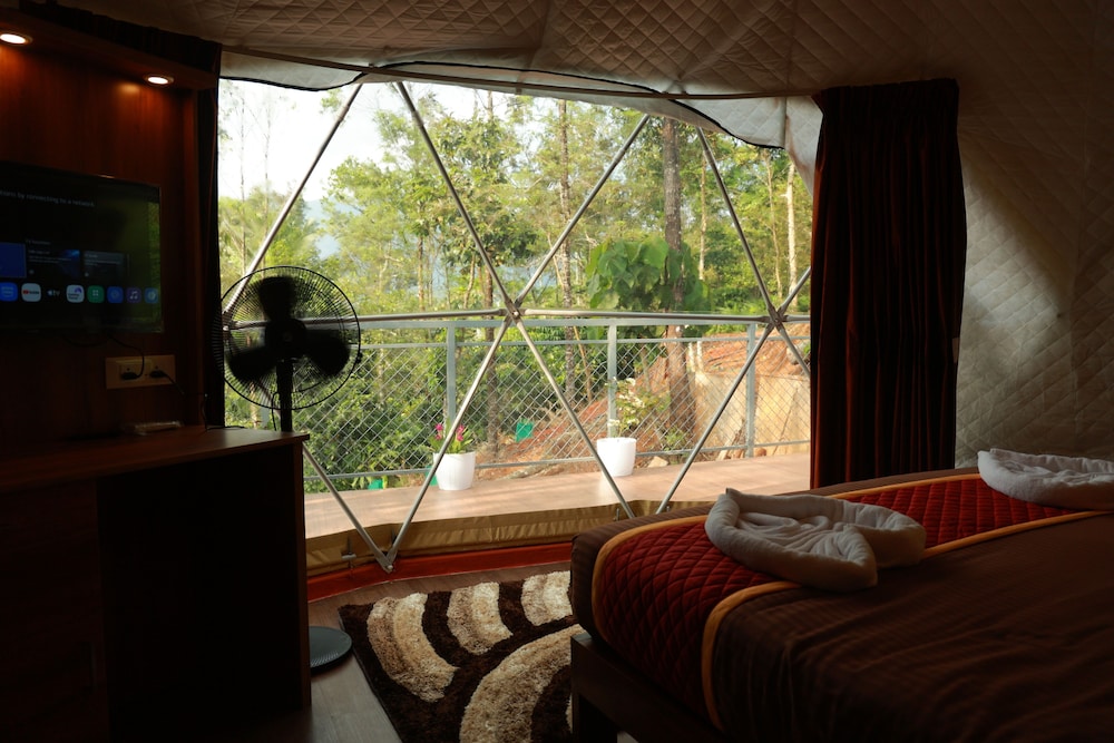 MunnarGlamp Munnar - carbon neutral hotel in Unknown City