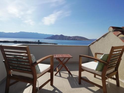 Apartment Mauro — 4-Star Luxury Hotel in Baska, Croatia