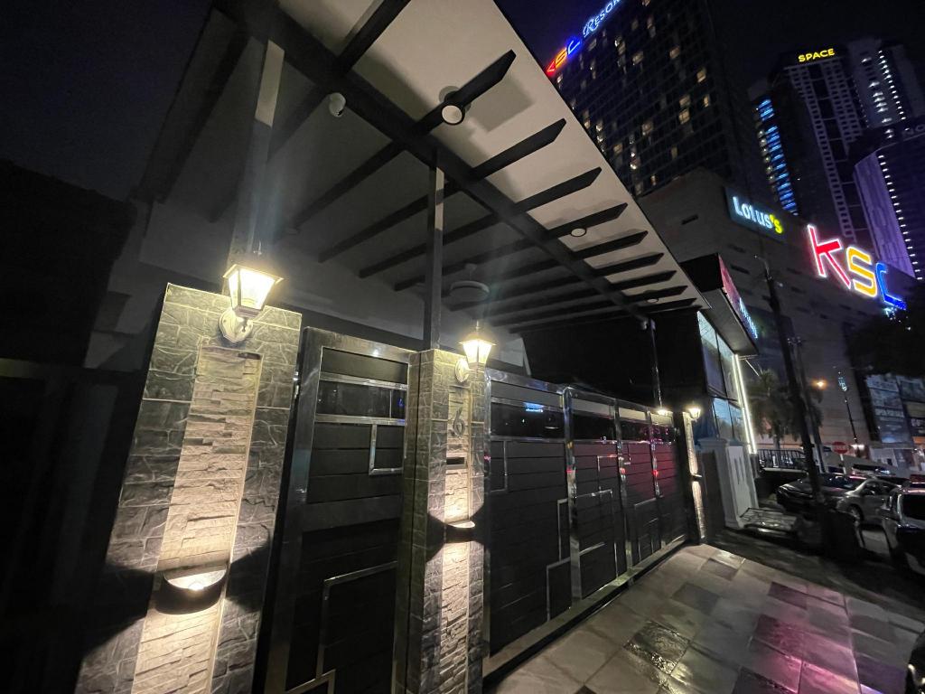 Cozy R7R1 Room 2pax 1min walk to KSL Bathroom in Johor Bahru, Malaysia