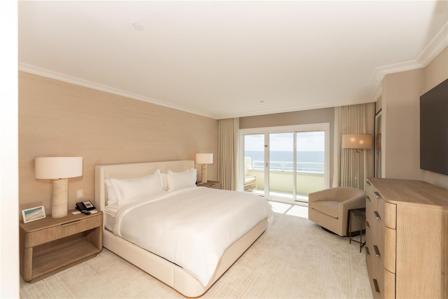 Eau Resort & Spa - photo 35