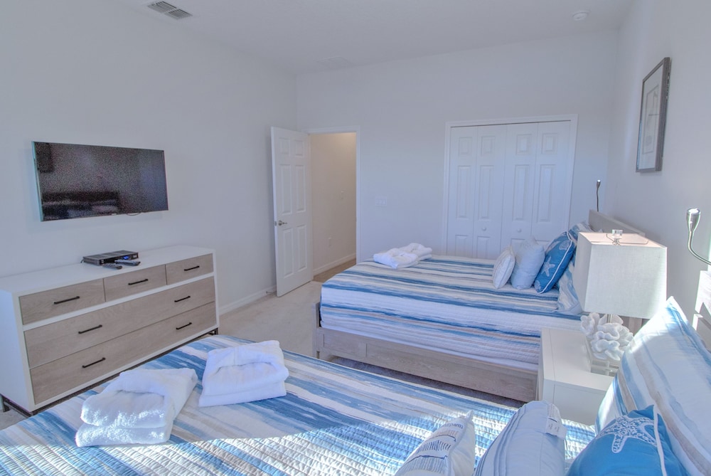 Golden Palms Vacation Resort 4445 - photo 18