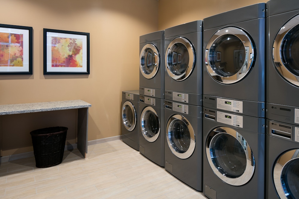 Staybridge Suites Des Moines Downtown by IHG - photo 12
