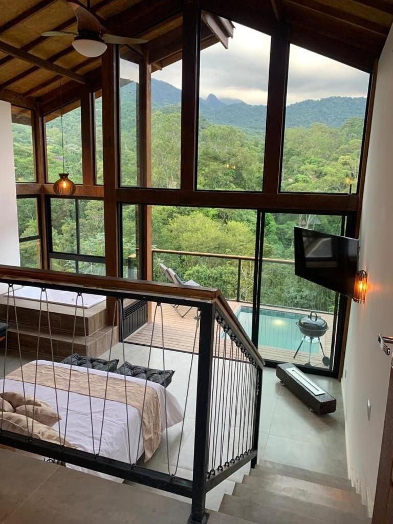 Lobo Guará Refúgio romântico com vista incrível — 4-Star Luxury Hotel in Itatiaia, Brasil