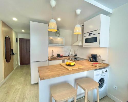 Timeless clock Apartment — 4-Star Luxury Hotel in San Bartolome De Tirajana, Spain