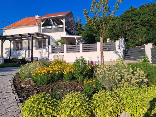 Apartman for You — 4-Star Luxury Hotel in Gyenesdias, Hungary
