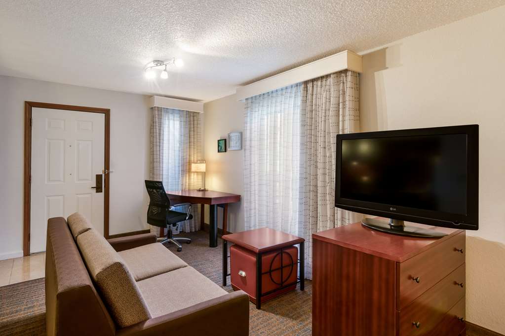 SenS Suites Livermore SureStay Collection by Best Western - photo 19