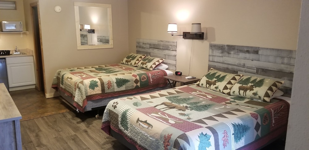 Carriage House Inn - photo 16