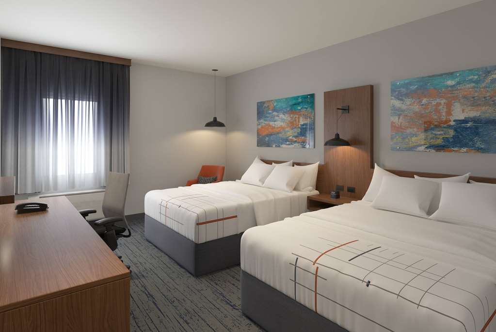La Quinta Inn & Suites by Wyndham Mount Laurel Moorestown - photo 21