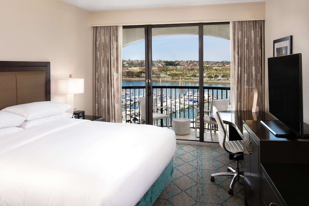 Hilton San Diego Airport Harbor Island - photo 11