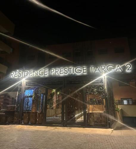 Magnifique appartement luxueux à 10mn du centre — 4-Star Luxury Hotel in Marrakesh, Morocco