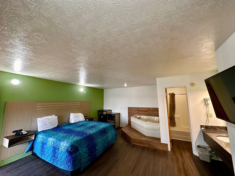 Briarstone Inn Pigeon Forge - photo 34