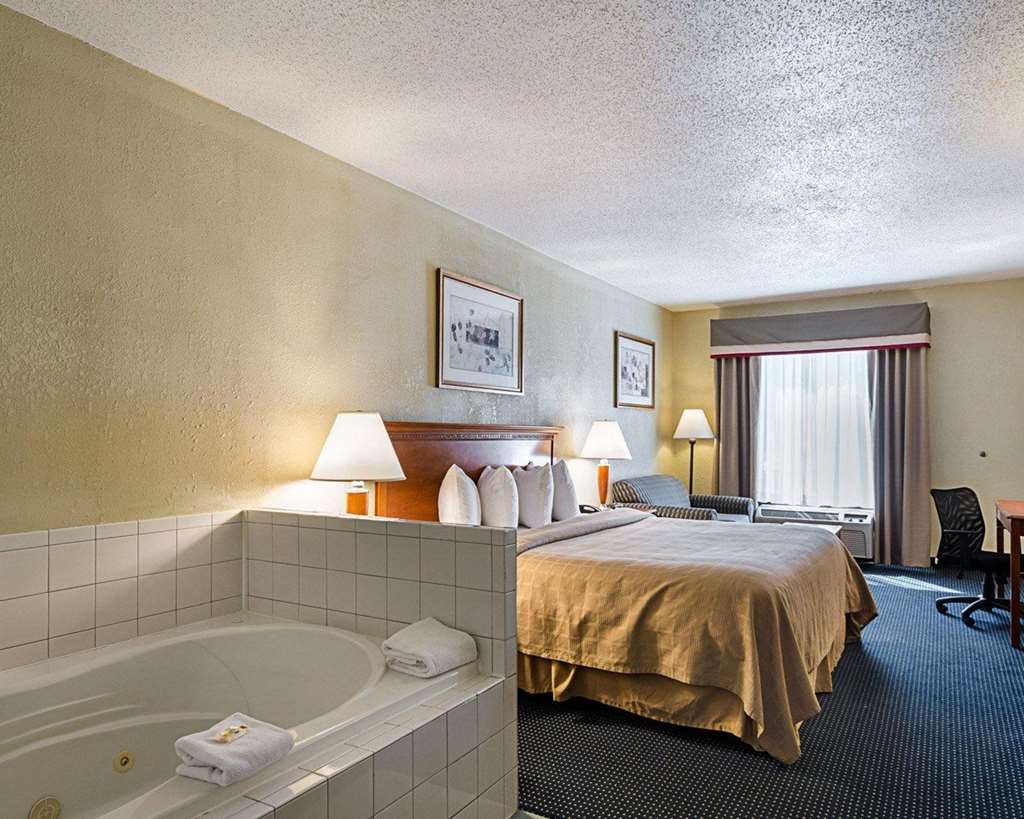 Quality Inn Troutville Roanoke North - photo 24