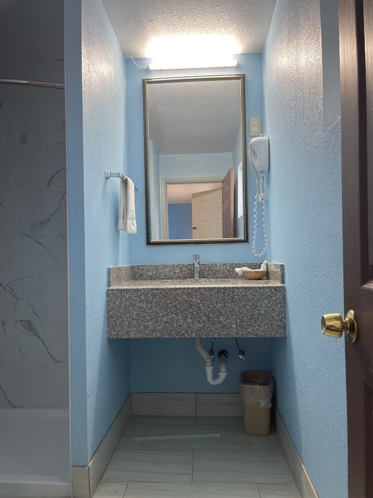 Bonanza Motel Vega - photo 27