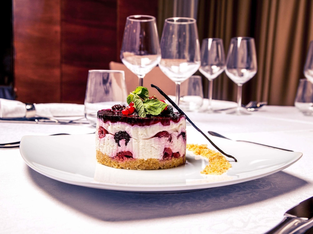 מזון ומשקאות