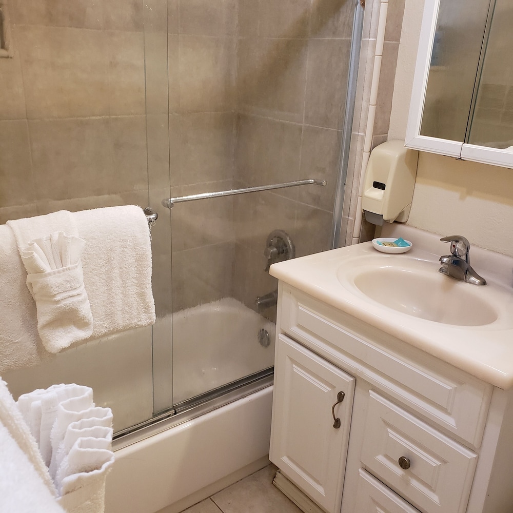 Grey Squirrel Resort - photo 150