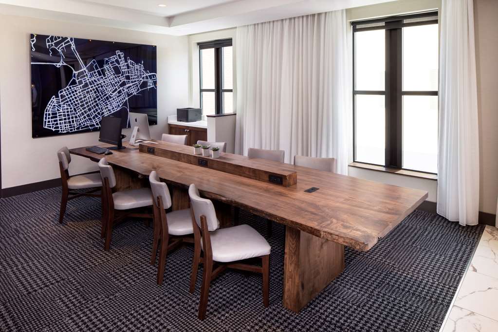 Hyatt Place Mount Pleasant Towne Centre - photo 9