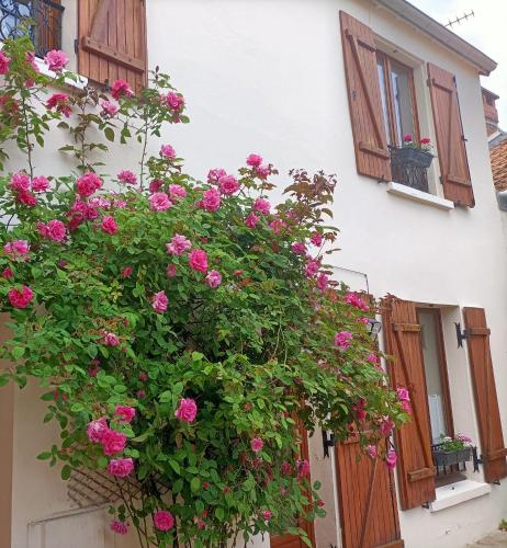 Le Clos de Grignon - carbon neutral hotel in Thiverval-Grignon
