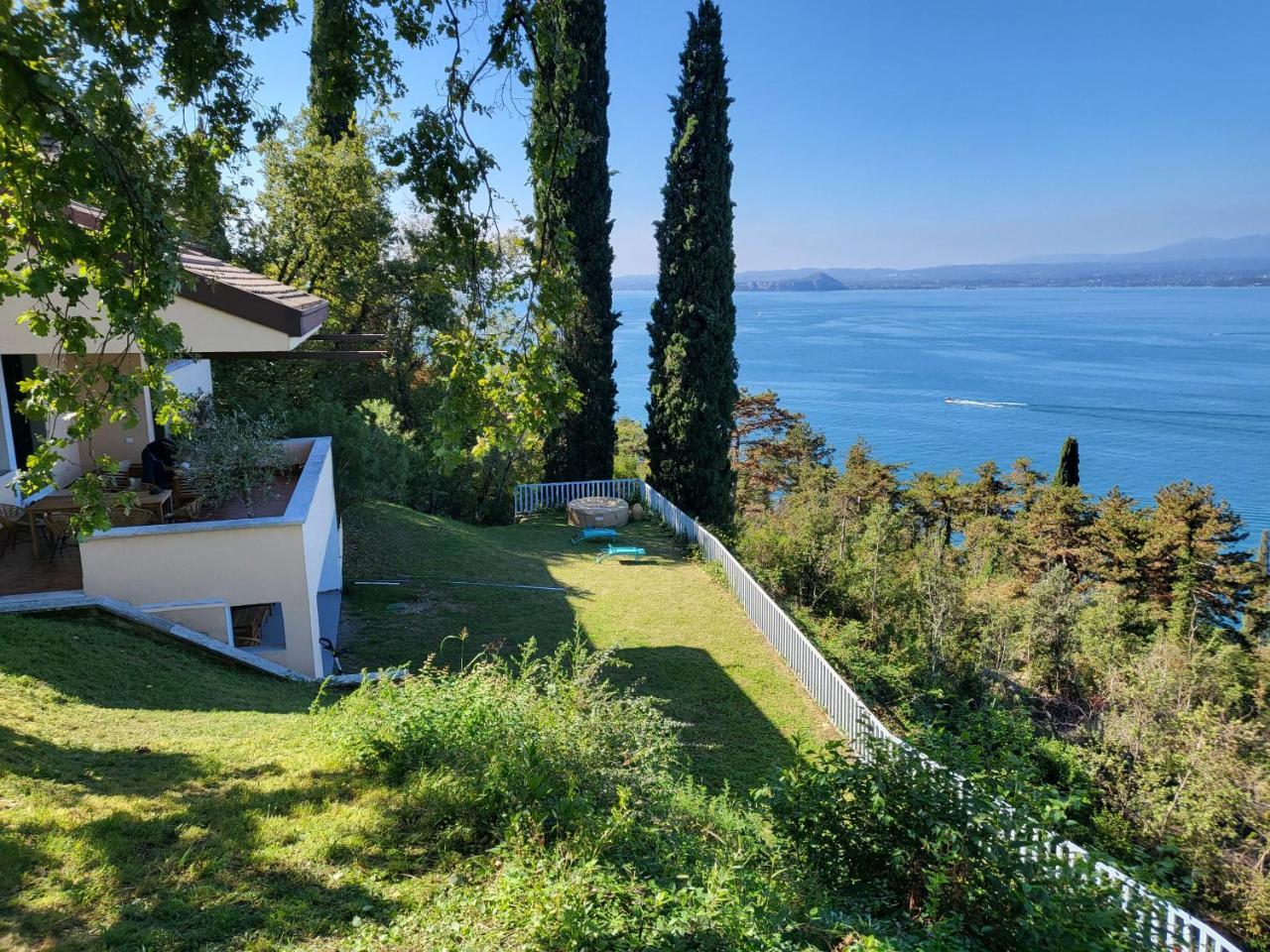 La Maison Sur Mer — 4-Star Luxury Hotel in Garda, Italy