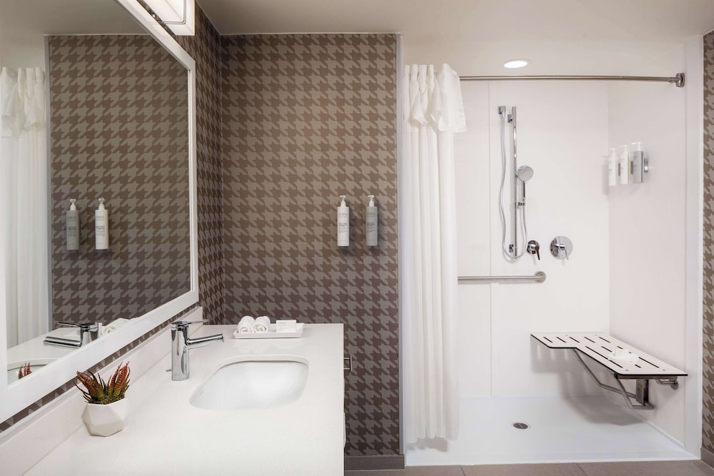 Home2 Suites by Hilton Lake Mary Orlando - photo 37