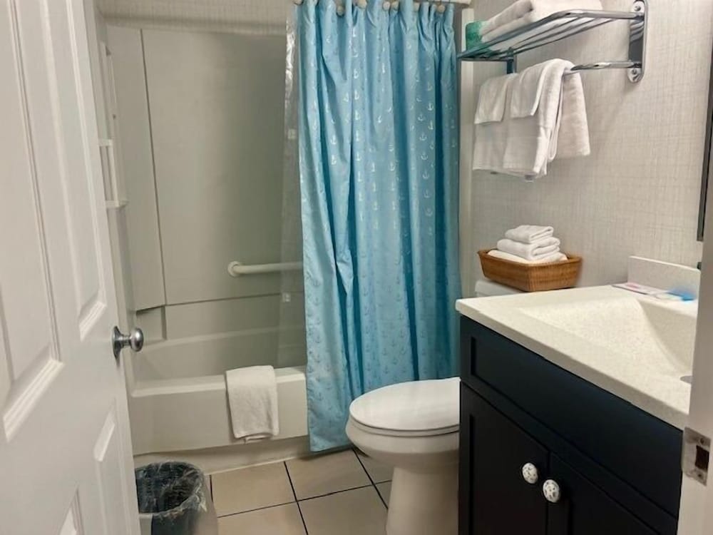 Royal Garden Resort 914 2 Bedroom Condo by RedAwning - photo 11
