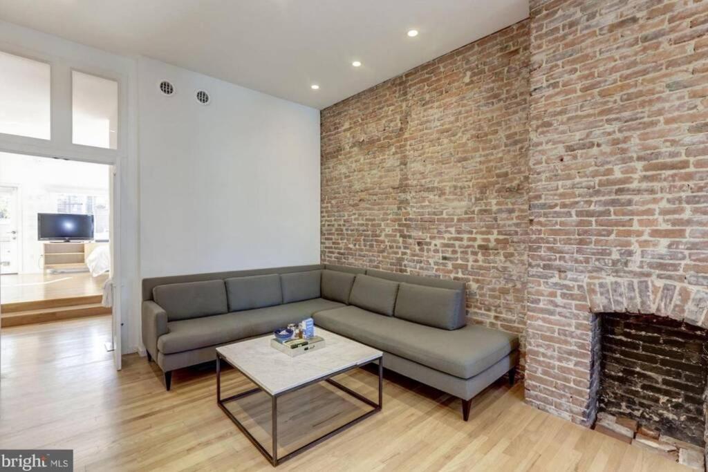 Lofty DC Sanctuary — 4-Star Luxury Hotel in Washington, United States