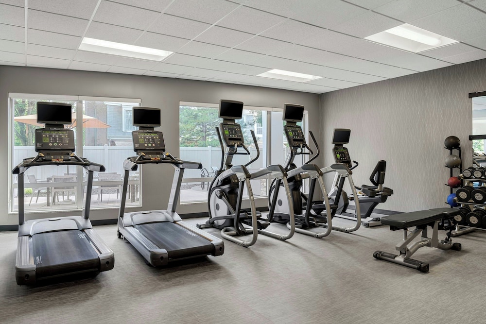 Courtyard by Marriott Evansville East - photo 17
