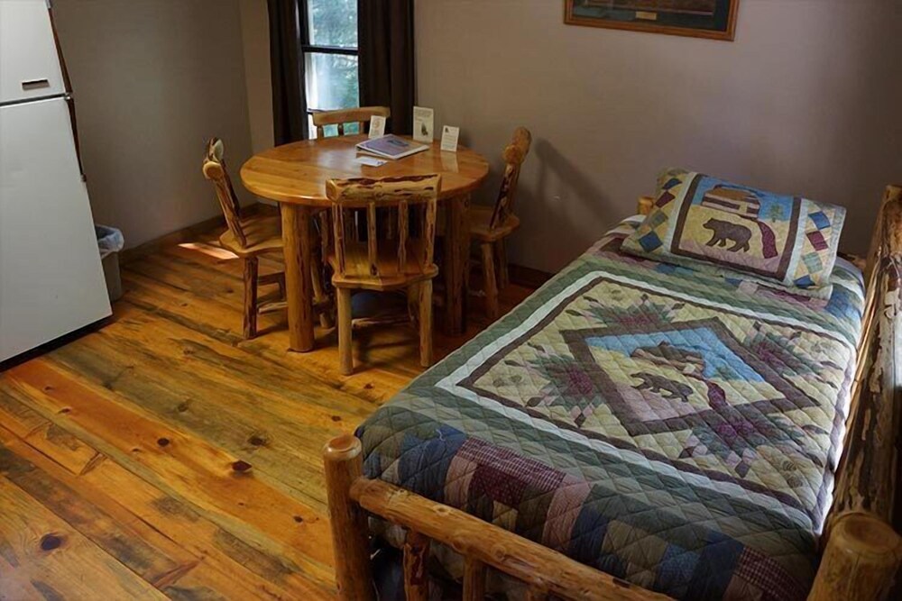 Union Creek Resort - photo 23