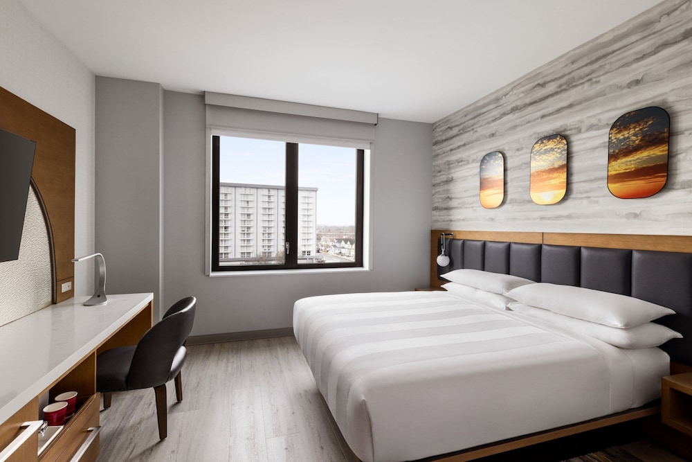 Marriott New York JFK Airport - photo 4
