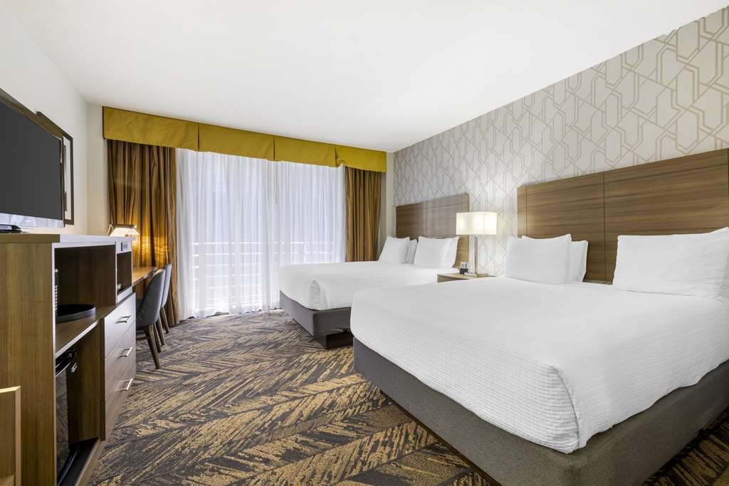 Best Western Plus Bayside Inn - photo 6