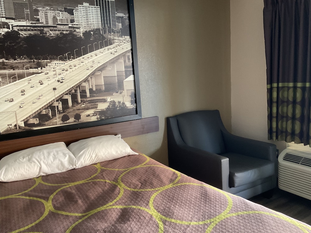 Super 8 by Wyndham Chattanooga East Ridge - photo 38