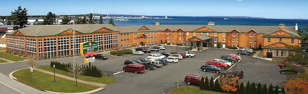 Bridge Vista Beach Hotel & Convention Center - photo 28