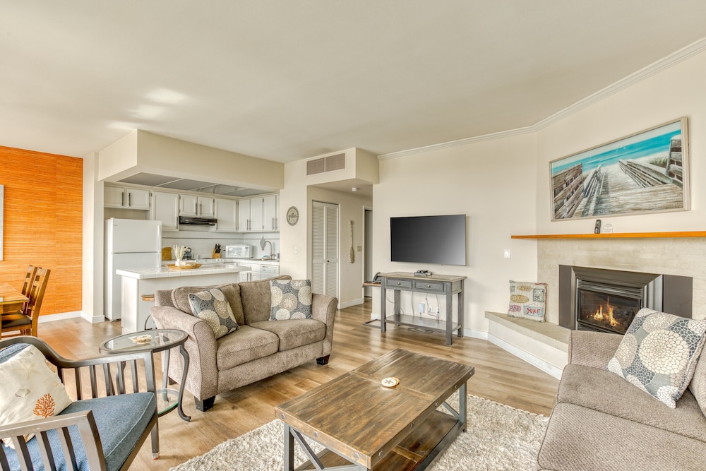 Sand & Sea Resort Condominiums - photo 585