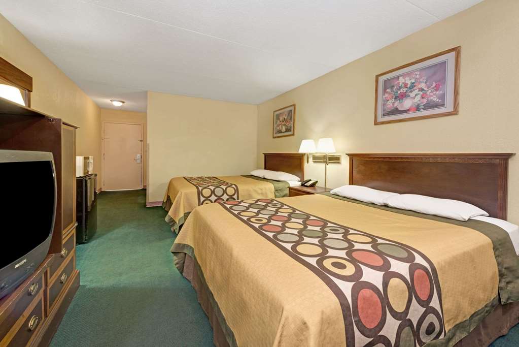 Super 8 by Wyndham Indianapolis South - photo 17