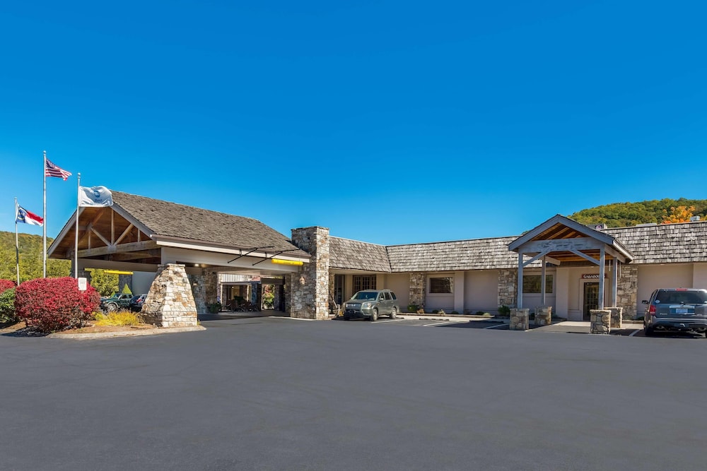 Best Western Mountain Lodge at Banner Elk - photo 52