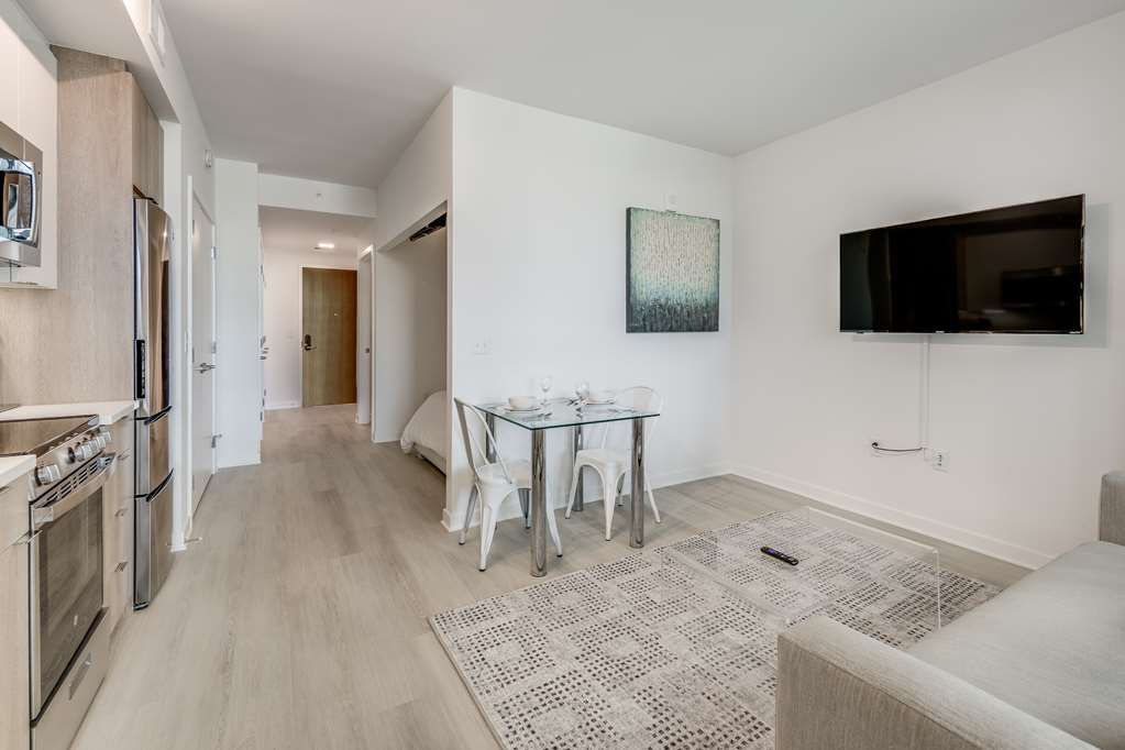 Global Luxury Suites at Capitol Hill - photo 6