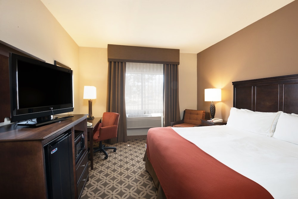 Holiday Inn Express Show Low by IHG - photo 10