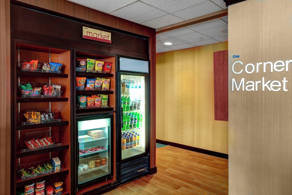 Fairfield by Marriott Inn & Suites Anniston Oxford - photo 16