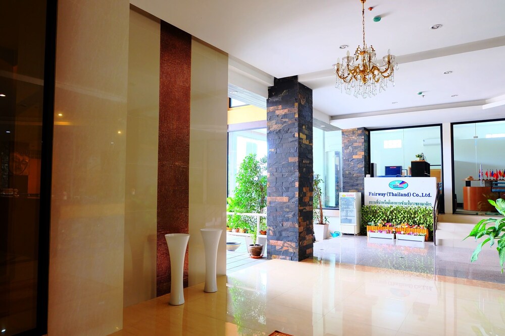 Chai Hotel Bangbo — hotel in Bang Bo