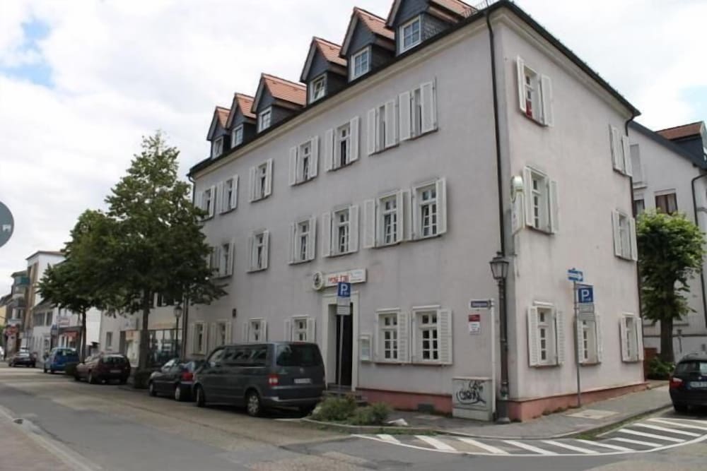 Hotel Zum Löwen — hotel in Bad Homburg Vor Der Hoehe