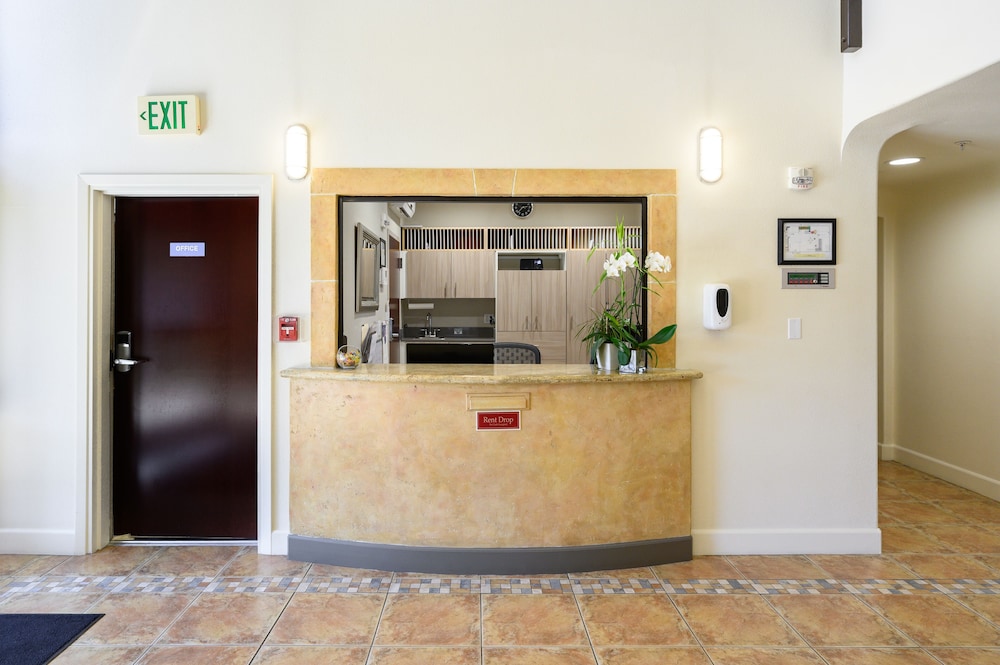 Studios Inn - photo 4