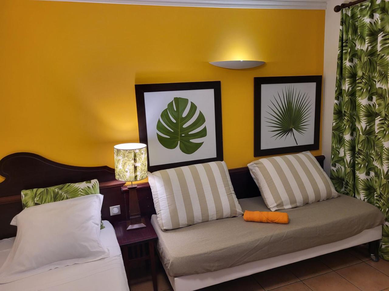 Au beau village studio avec belle piscine in Sainte-Luce, Martinique