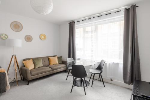 Camden 2bd flat at Rousden Street — 4-Star Luxury Hotel in London, United Kingdom