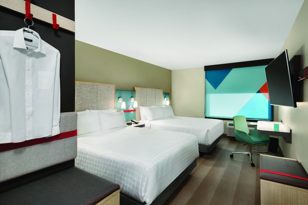 avid hotel Cedar Rapids South Arpt Area by IHG - photo 10