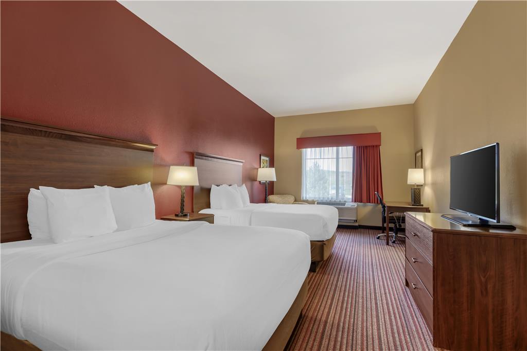 Best Western Plus Hudson Hotel & Suites - photo 25
