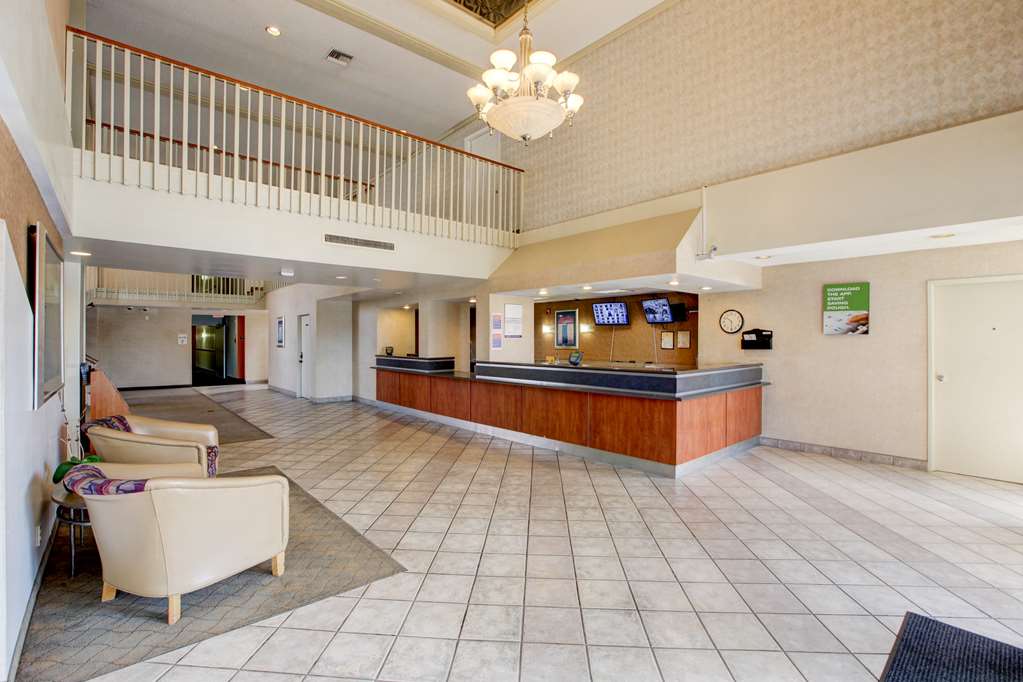 Motel 6 Irvine Orange County Airport - photo 23